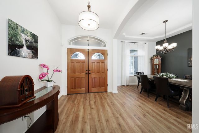 15553 Joseph Phelps Avenue, Bakersfield, CA 93314