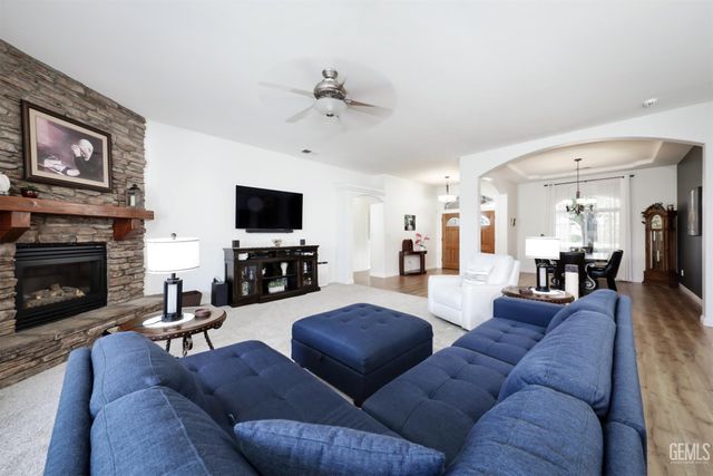 15553 Joseph Phelps Avenue, Bakersfield, CA 93314