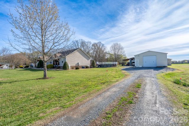 24376 Endy Road, Albemarle, NC 28001