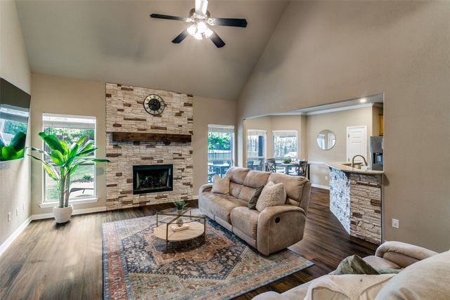 552 Big Bend Drive, Keller, TX 76248