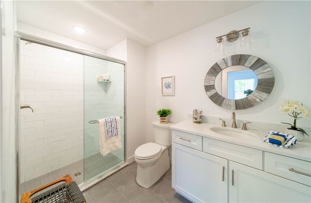32 Exchange Street 100, East Greenwich, RI 02818