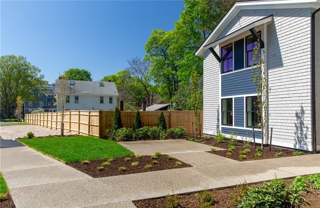 32 Exchange Street 100, East Greenwich, RI 02818