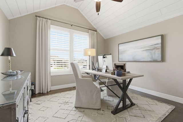 2360 N Citation Avenue, Springfield, MO 65802