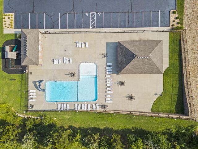 2360 N Citation Avenue, Springfield, MO 65802