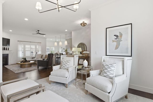 2360 N Citation Avenue, Springfield, MO 65802