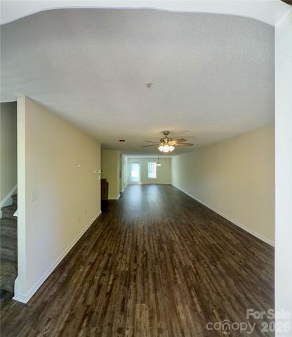 106 Locomotive Lane 209, Mooresville, NC 28115