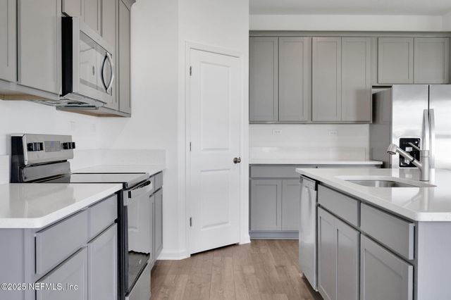 3455 HUMPHREY Street, Green Cove Springs, FL 32043