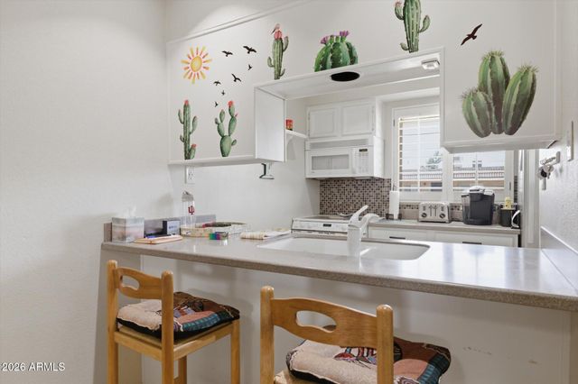 7430 E CHAPARRAL Road A242, Scottsdale, AZ 85250