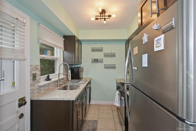 737 Tuckahoe Road 23, Yonkers, NY 10710