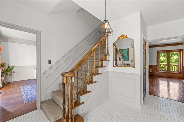 8426 Woodson Place, Raytown, MO 64138