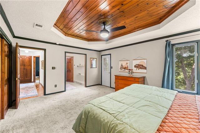 8426 Woodson Place, Raytown, MO 64138