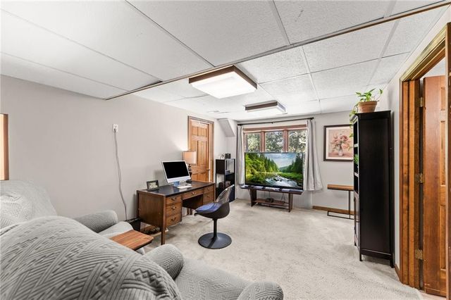 8426 Woodson Place, Raytown, MO 64138