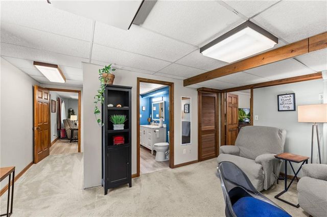 8426 Woodson Place, Raytown, MO 64138