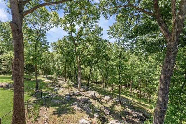 8426 Woodson Place, Raytown, MO 64138