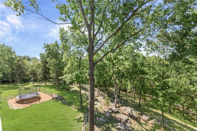 8426 Woodson Place, Raytown, MO 64138