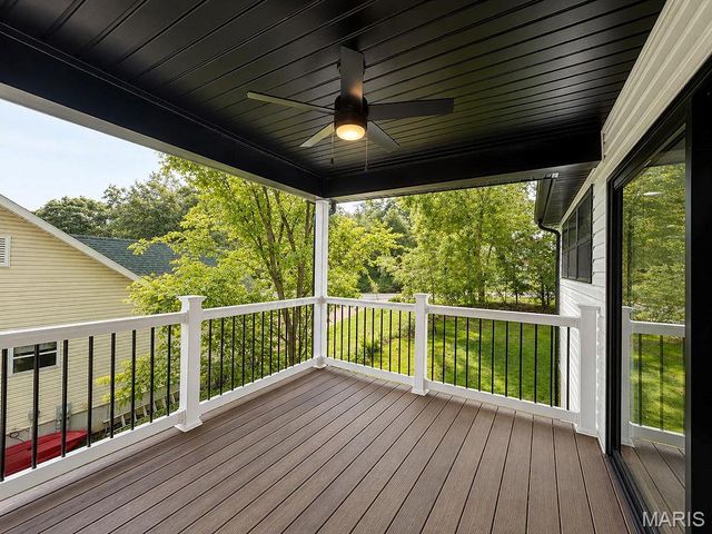 282 Constitution Avenue, De Soto, MO 63020