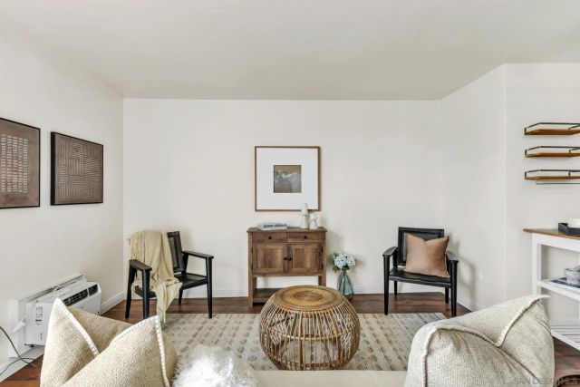 3050 Rue D'Orleans 461, San Diego, CA 92110