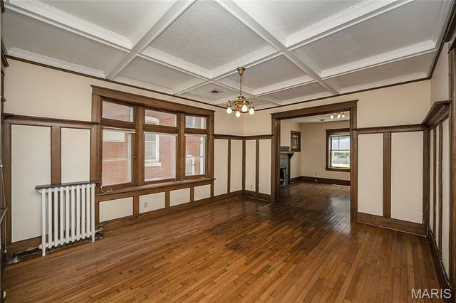 6179 Kingsbury Avenue, St Louis, MO 63112