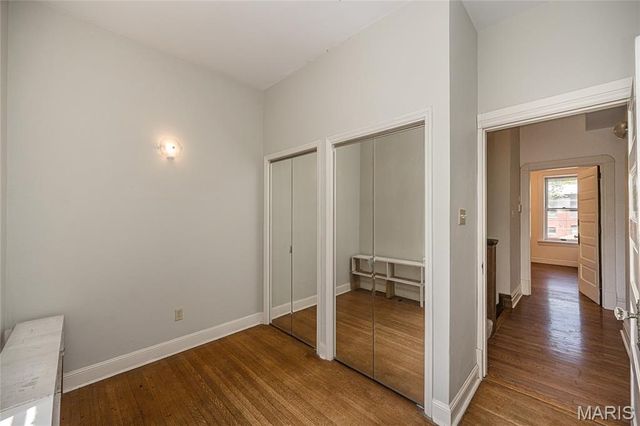 6179 Kingsbury Avenue, St Louis, MO 63112