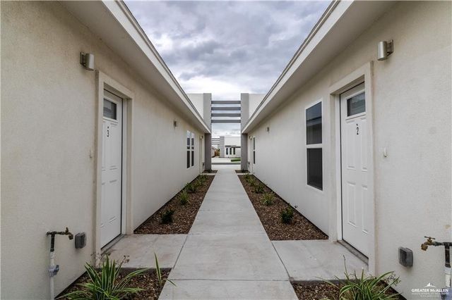 3008 W Kenwood Street 1, Edinburg, TX 78541