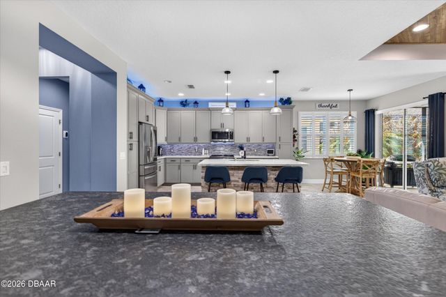 504 Coral Reef Way, Daytona Beach, FL 32124