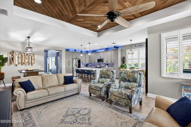 504 Coral Reef Way, Daytona Beach, FL 32124