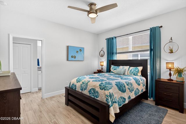 504 Coral Reef Way, Daytona Beach, FL 32124