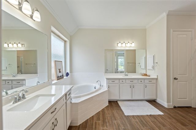 13710 Bethel Way Crossing, Rosharon, TX 77583
