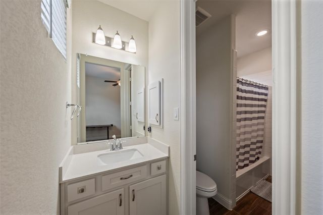 13710 Bethel Way Crossing, Rosharon, TX 77583
