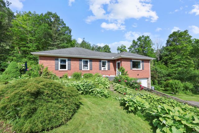 98 Aetna Avenue, Torrington, CT 06790