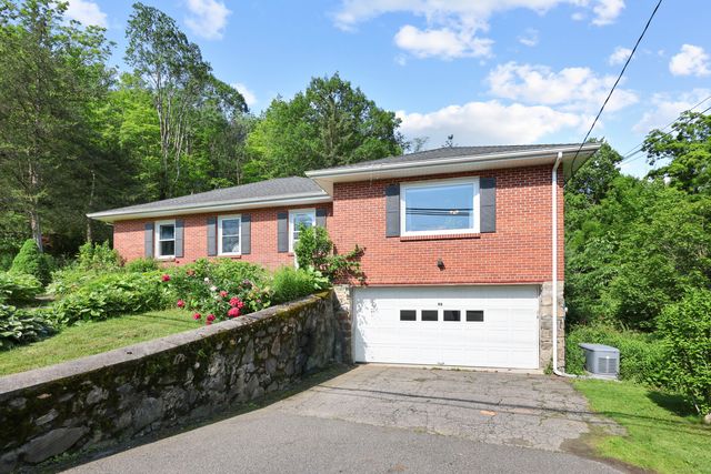 98 Aetna Avenue, Torrington, CT 06790