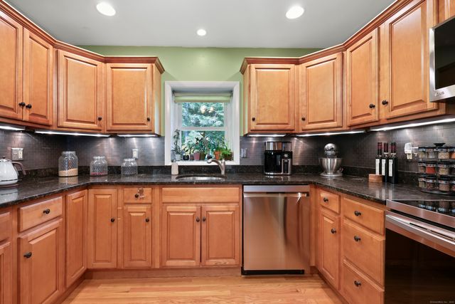 98 Aetna Avenue, Torrington, CT 06790