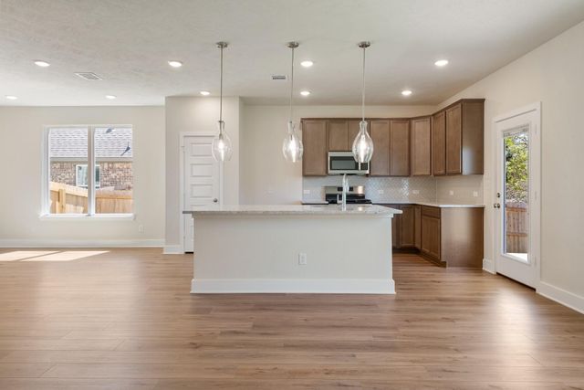 2046 Winepress Road, Brenham, TX 77833