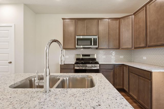 2046 Winepress Road, Brenham, TX 77833