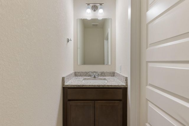 2046 Winepress Road, Brenham, TX 77833