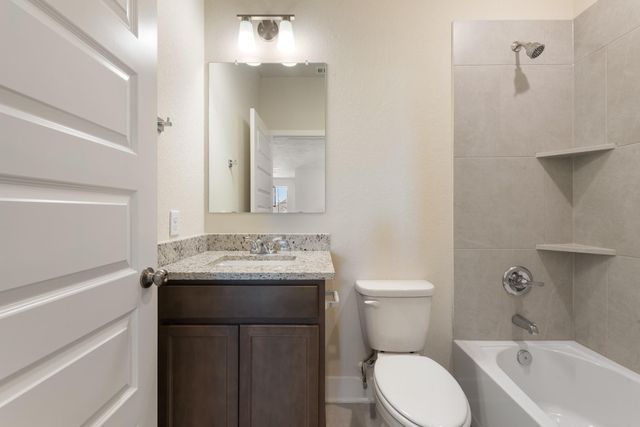 2046 Winepress Road, Brenham, TX 77833