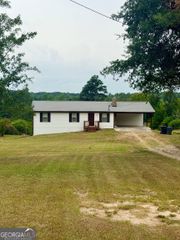 979 McDaniel Mill Road SW, Conyers, GA 30094