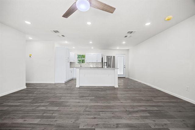 605 W Washington Ave, Copperas Cove, TX 76522