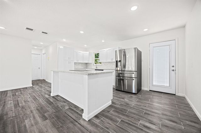 605 W Washington Ave, Copperas Cove, TX 76522