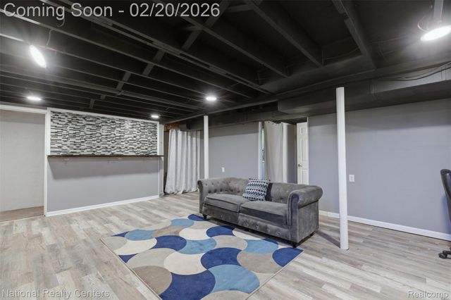 16021 Dugan Street, Roseville, MI 48066