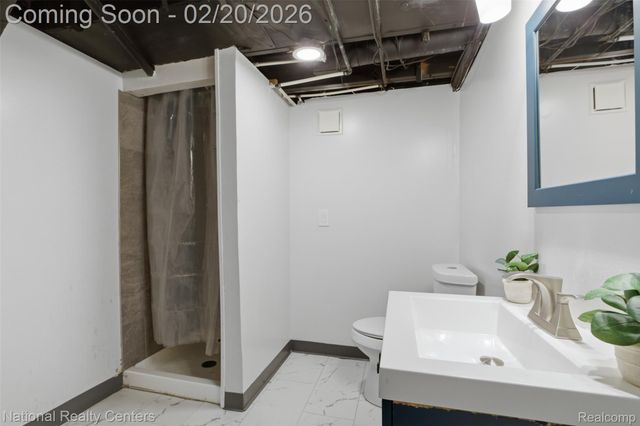 16021 Dugan Street, Roseville, MI 48066