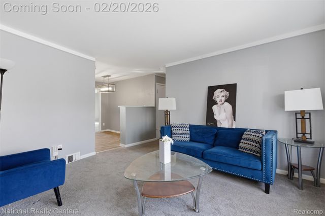 16021 Dugan Street, Roseville, MI 48066