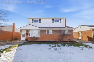 16021 Dugan Street, Roseville, MI 48066