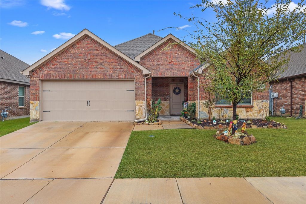 1653 Albatross Road, Princeton, TX 75407