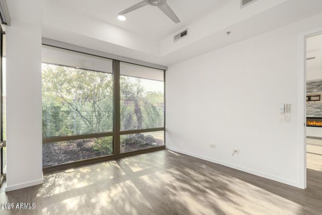 7147 E RANCHO VISTA Drive 7002, Scottsdale, AZ 85251