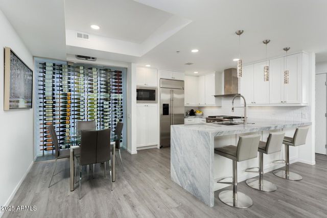 7147 E RANCHO VISTA Drive 7002, Scottsdale, AZ 85251