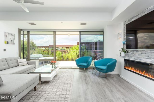 7147 E RANCHO VISTA Drive 7002, Scottsdale, AZ 85251