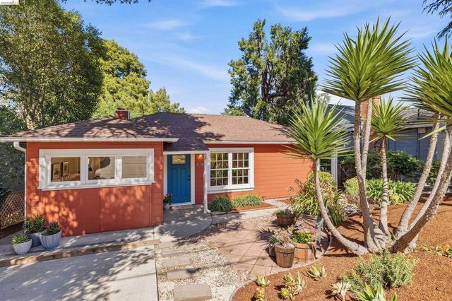 8108 Greenly Dr, Oakland, CA 94605
