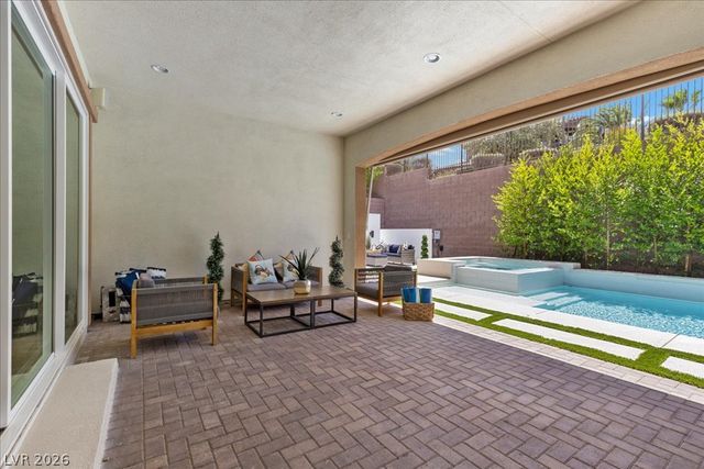 2828 Josephine Drive, Henderson, NV 89044