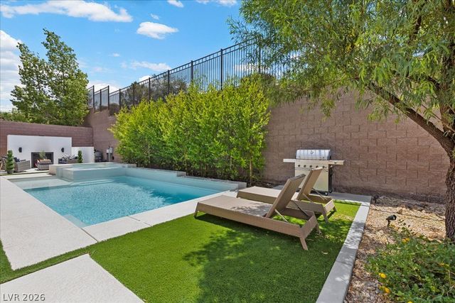 2828 Josephine Drive, Henderson, NV 89044